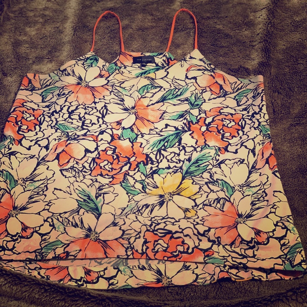 The Limited Top